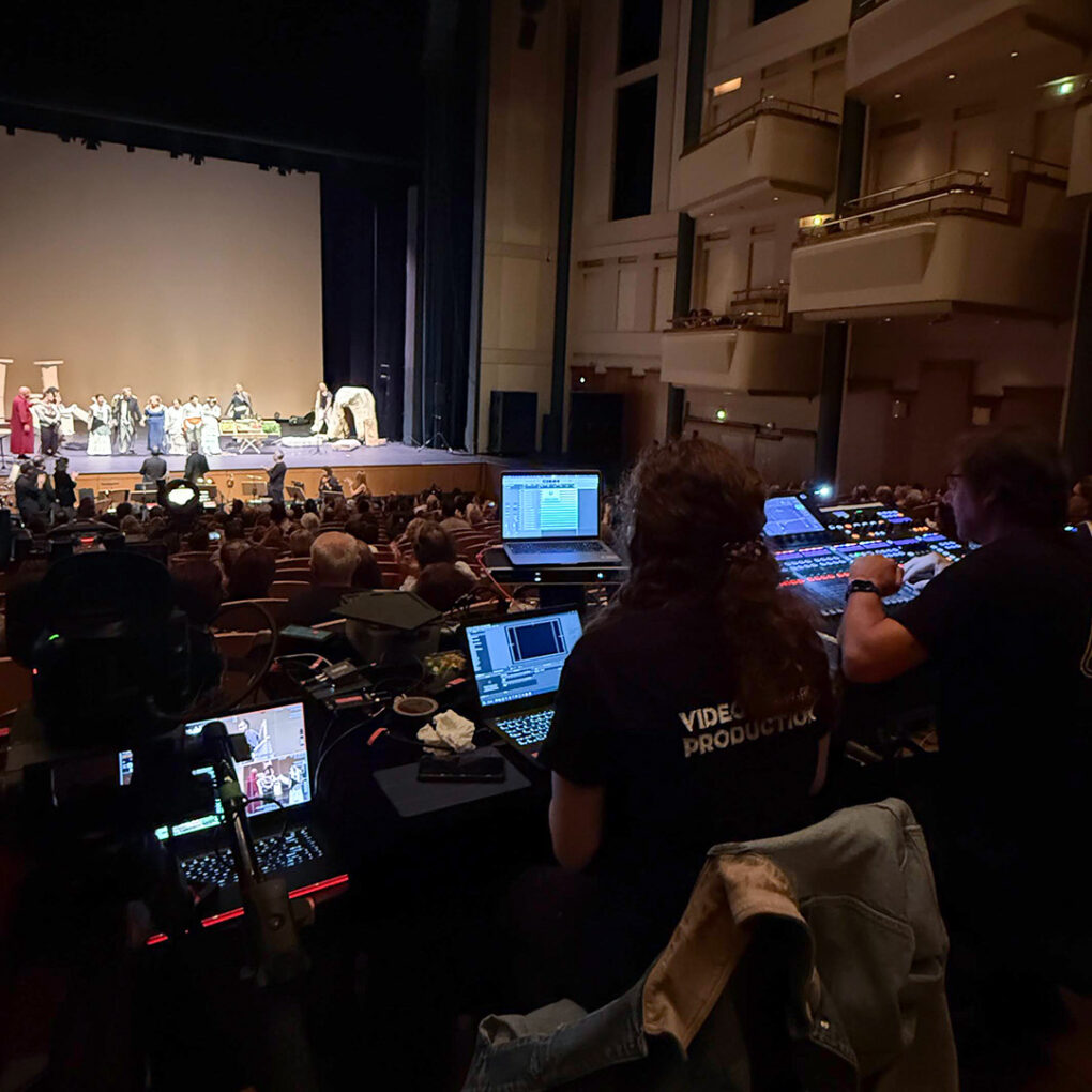 aristofainis-megaro-01 aristofainis-megaro-01